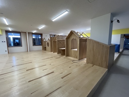 遊び場コーナー施工状況